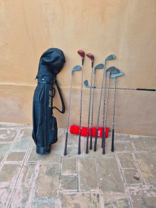 Bolsa de golf con palos