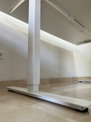 Escritorio elevable Ikea TROTTEN 160x80