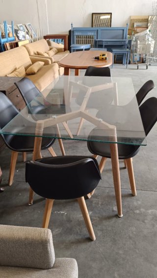 Mesa Comedor Cristal y Madera