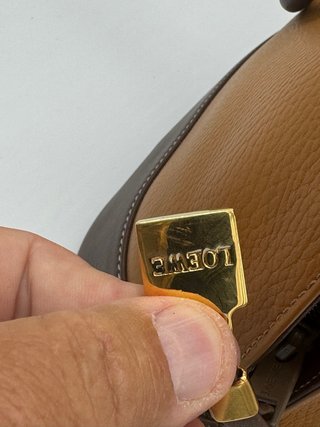 Bolso Loewe Piel Marrón y Dorado