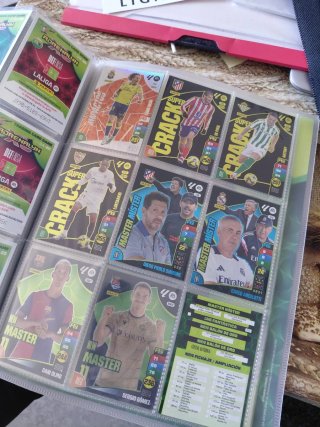 Adrenalyn 2024-25 Colección Básica Completa