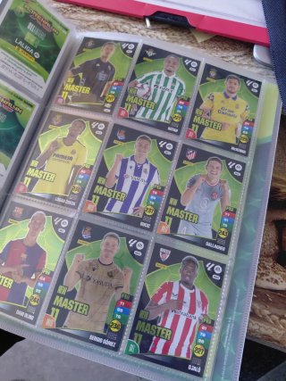 Adrenalyn 2024-25 Colección Básica Completa