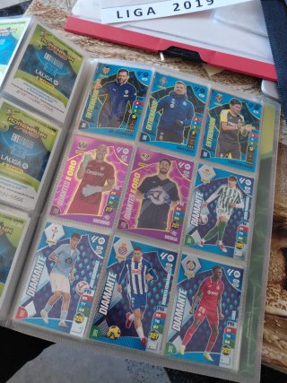 Adrenalyn 2024-25 Colección Básica Completa