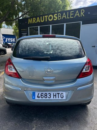 Opel Corsa 1.2 Selective Easytronic