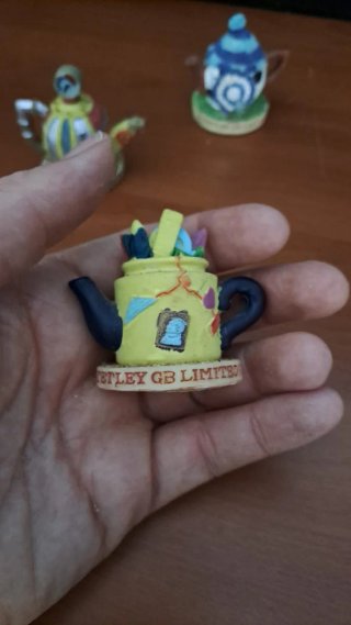 Lotto 3 Mini Teiere Tetley Tea Folk Collezione