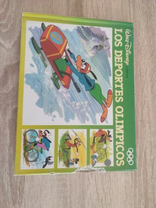 Libro y album de Walt Disney