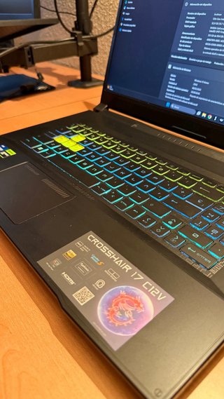 Portátil Gaming MSI Crosshair 17 C12VF – i7 / RTX