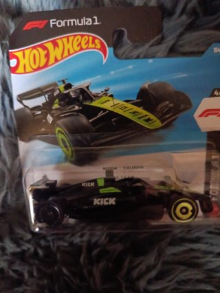 Hotwheels Formula 1 Kick Sauber