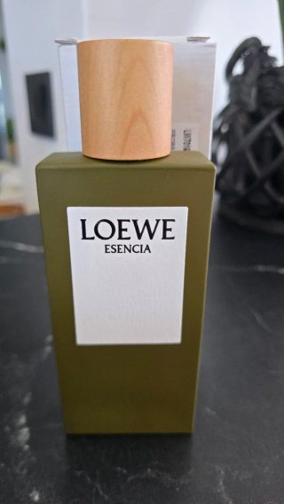 Perfume Loewe Esencia Verde