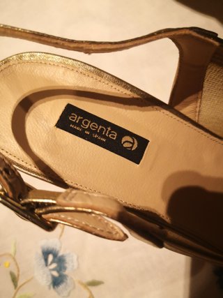 Zapatos Salón Destalonados Argenta Dorados