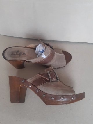 Zapatos Zuecos de piel ALPE Talla 38