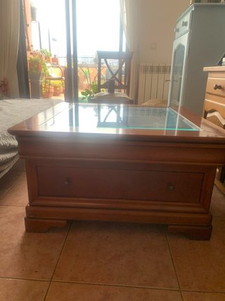 Mesa de salón madera maciza con 2 cajones
