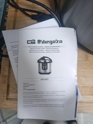 Olla a presión eléctrica Orbegozo HPE 6075