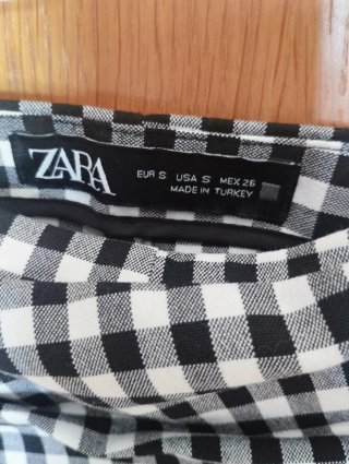 Falda pantalón cuadros blanco y negro Zara