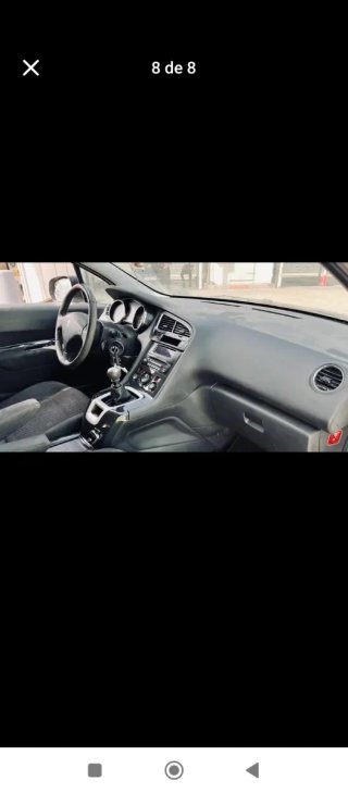 Peugeot 5008 2013