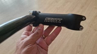 Manillar de carbono para bicicleta de montaña