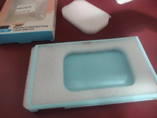 Funda Switch Crayón Shin Chan
