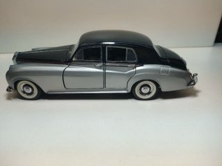 Rollos-Royce Silver Cloud I (1955) - Franklin Mint