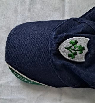 Gorra/Visera  Irlandesa Escudo Trébol Azul