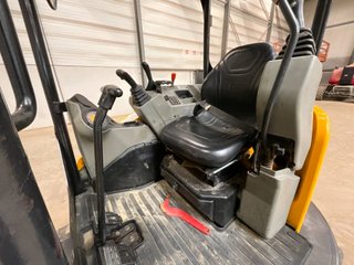 Mini Excavadora Bobcat E26