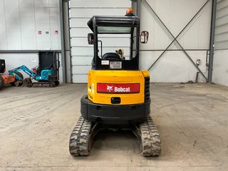 Mini Excavadora Bobcat E26