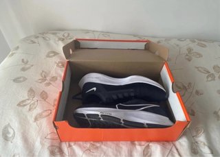 Zapatillas Nike Zoom Negras y Blancas