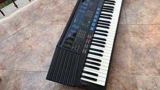Teclado Yamaha PSR-47