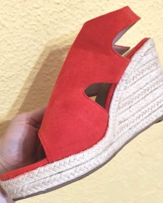 Sandalias rojas esparto de cuña