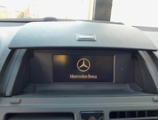Faro der mercedes-benz 1152022 a2049065203 clase c