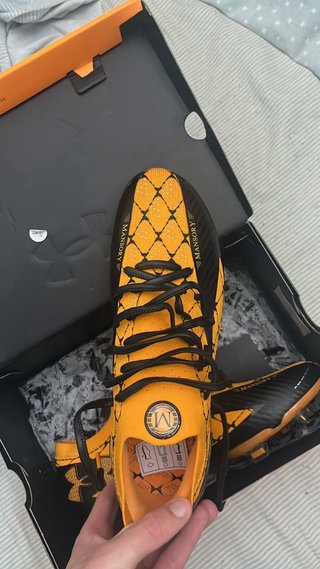 Botas Under Armour Mansory