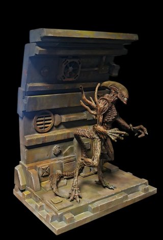 Diorama Alien (Figura no incluida)