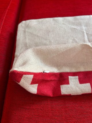Funda Cojín Diseño Cruz Suiza Roja