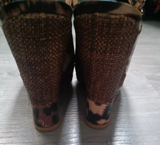 Sandalias Stuart Weitzman Animal Print