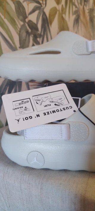 Jordan Hydrip GS Sandalias Blancas Talla 37.5