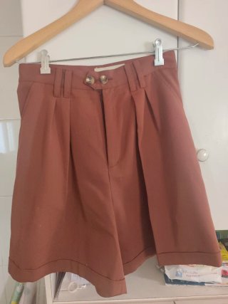 Traje de chaqueta y pantalón corto