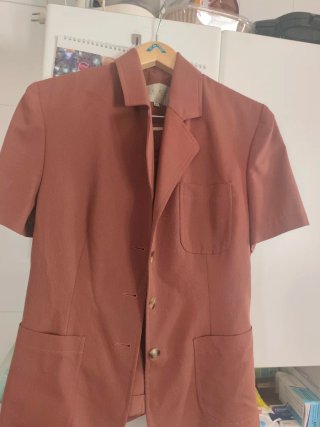 Traje de chaqueta y pantalón corto
