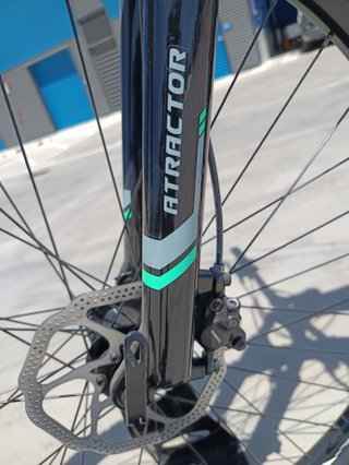 Bicicleta MTB WST Poison 2x8 v. Hidráulicos