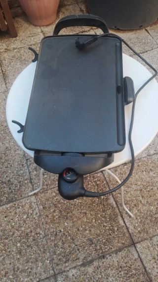 Plancha Eléctrica Jata