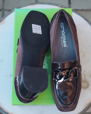Zapatos Amarpies Tacón Marrón y Negro