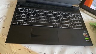 HP Pavilion 15-ec1xxx Portátil