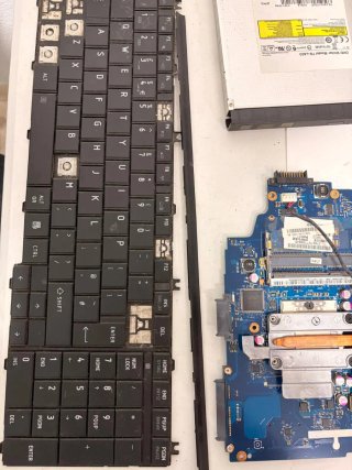Ricambi per Toshiba Satellite Pro C660-2F5