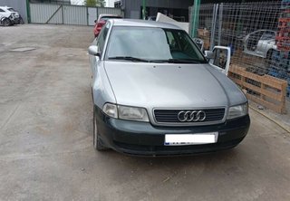 Paragolpes trasero audi a4 berlina (b5) 1.9 479440