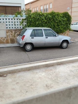Renault supercinco  gtl