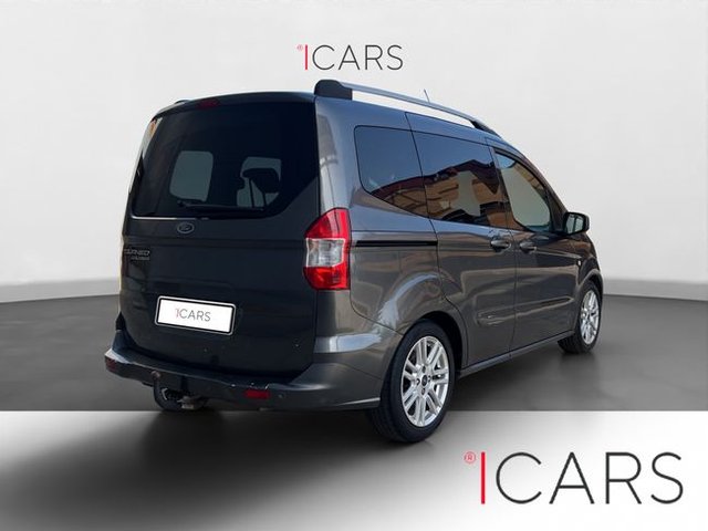 Ford Tourneo Courier 1.5 TDCI TITANIUM
