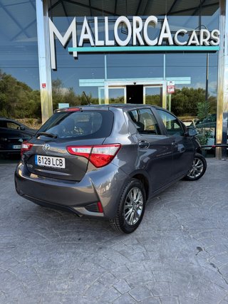 Toyota Yaris 1.5 110 Active Tech