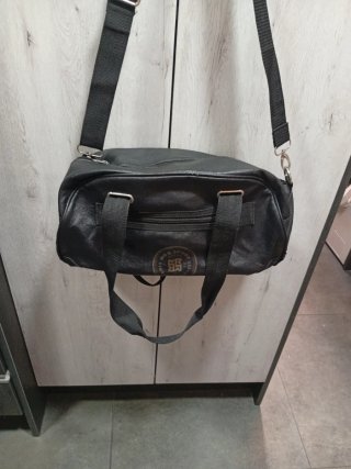 Bolsa de deporte negra