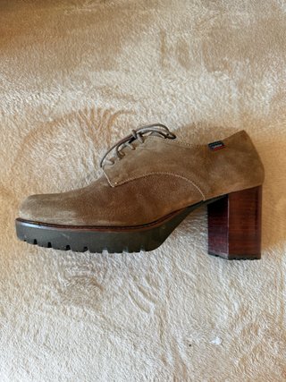Zapatos Callaghan tacón ante marrón