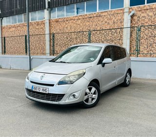 Renault Grand Scenic 2011