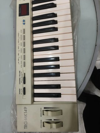 Teclado MIDI Target TRG-MK149