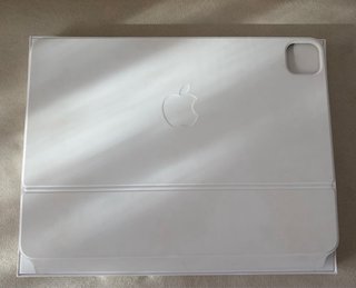 Apple Magic Keyboard 11”